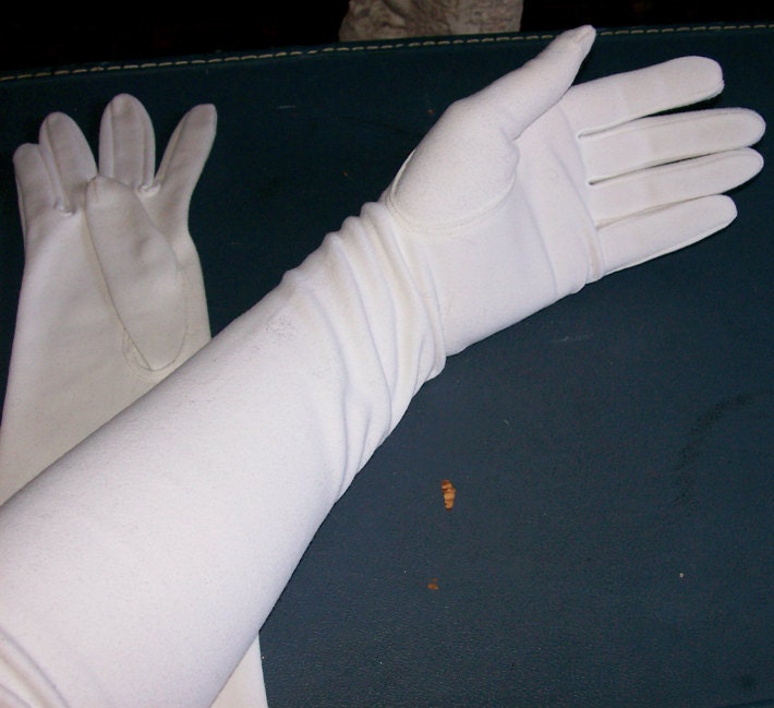 Vintage White Elbow Length Cotton Gloves By Drinkmevintage On Etsy 1804