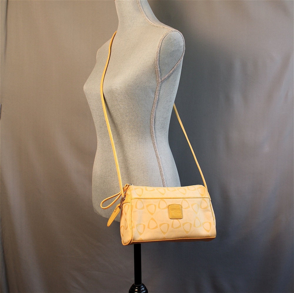 Vintage Yellow Fabric Crossbody // Liz Claiborne