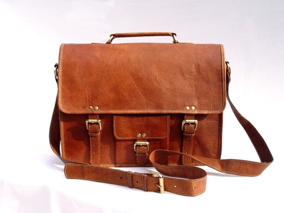 Leather Messenger Bag / Satchel - Vintage Retro Looking - (Medium)