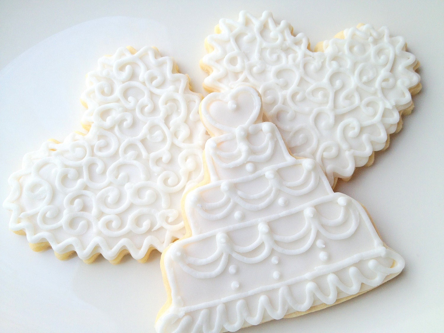 Wedding Favor Cake Iced Sugar Cookie Heart Shabby Chic Wedding White