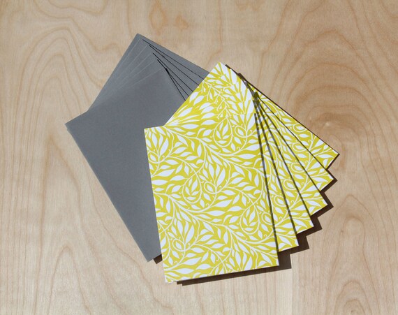 Chartreuse Leaf Pattern Note cards