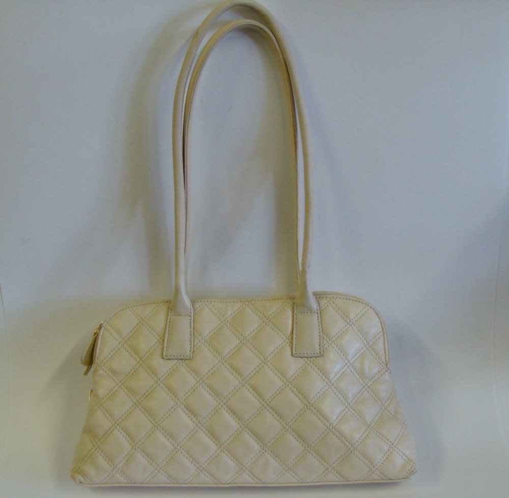 Vintage Cream White Quilted Leather Bag Purse /Shoulder Bag / Handbag by Etienne Aigner