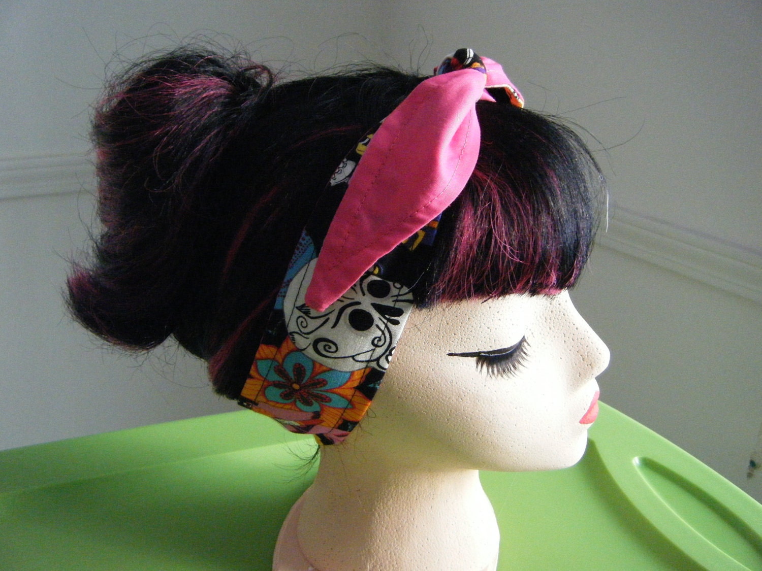 Rockabilly Day of the Dead Sugar Skulls / Solid Pink. Pin up style Headband / Hair Scarf/ Hair Tie/ Neck Scarf.