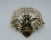 Bronze Bee Bangle - Ivory & Cream Glass Pearls - Elastic Vintage Bracelet  - "Honey Bee"