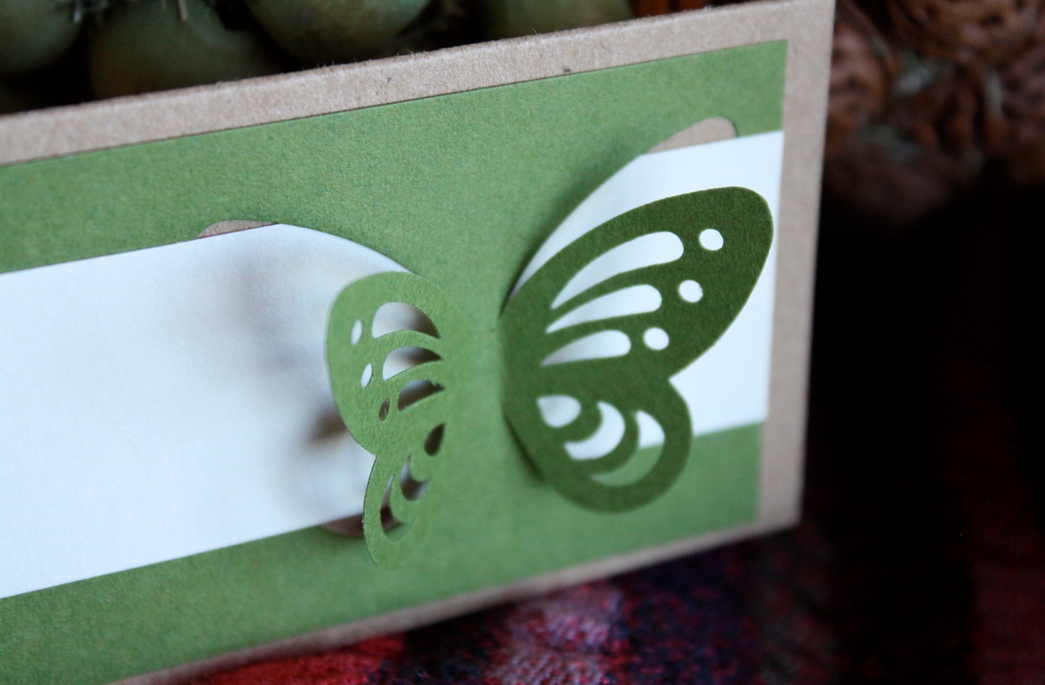 Green Escort Place Card with 3D butterfly, made with Organic Recycle Paper - table tag - perfect for Holiday Party or Wedding decoration