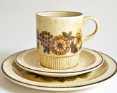 Retro Poole pottery Stoneware Trios - 1970's flower power.
