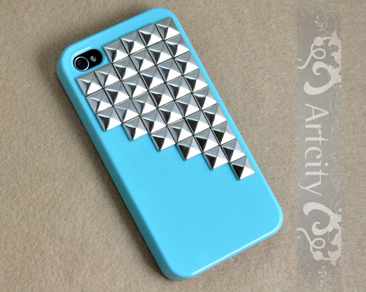 Studded Iphone Case Silver pyramid studs Light Blue IPHONE 4/4S Case----for Apple iPhone 4 Case, iPhone 4s Case, iPhone 4 Hard Case