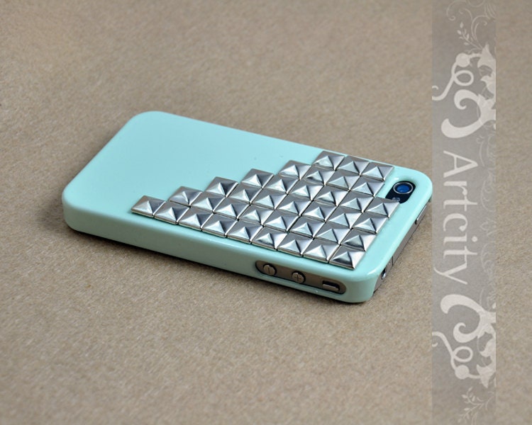 Studded Iphone Case Silver pyramid studs Light Green IPHONE 4/4S Case----for Apple iPhone 4 Case, iPhone 4s Case, iPhone 4 Hard Case