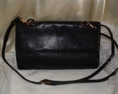 Le Chic Black Leather Shoulder Handbag