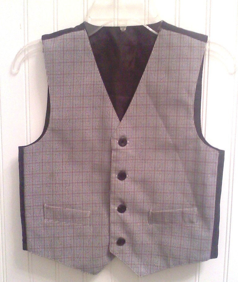 Vintage black, grey, white and redish plaid vest for little boys (size 6-7)