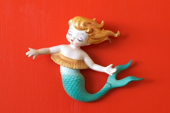 Mid Century Lefton Hawaiian Hula Mermaid Wall Plaque Figurine