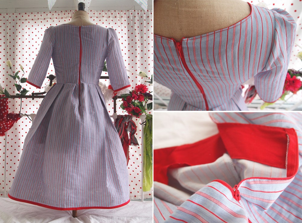 Nautical Red And Blue Pin Stripe Dress With A Full Skirt & Sleeves - Size 8/10