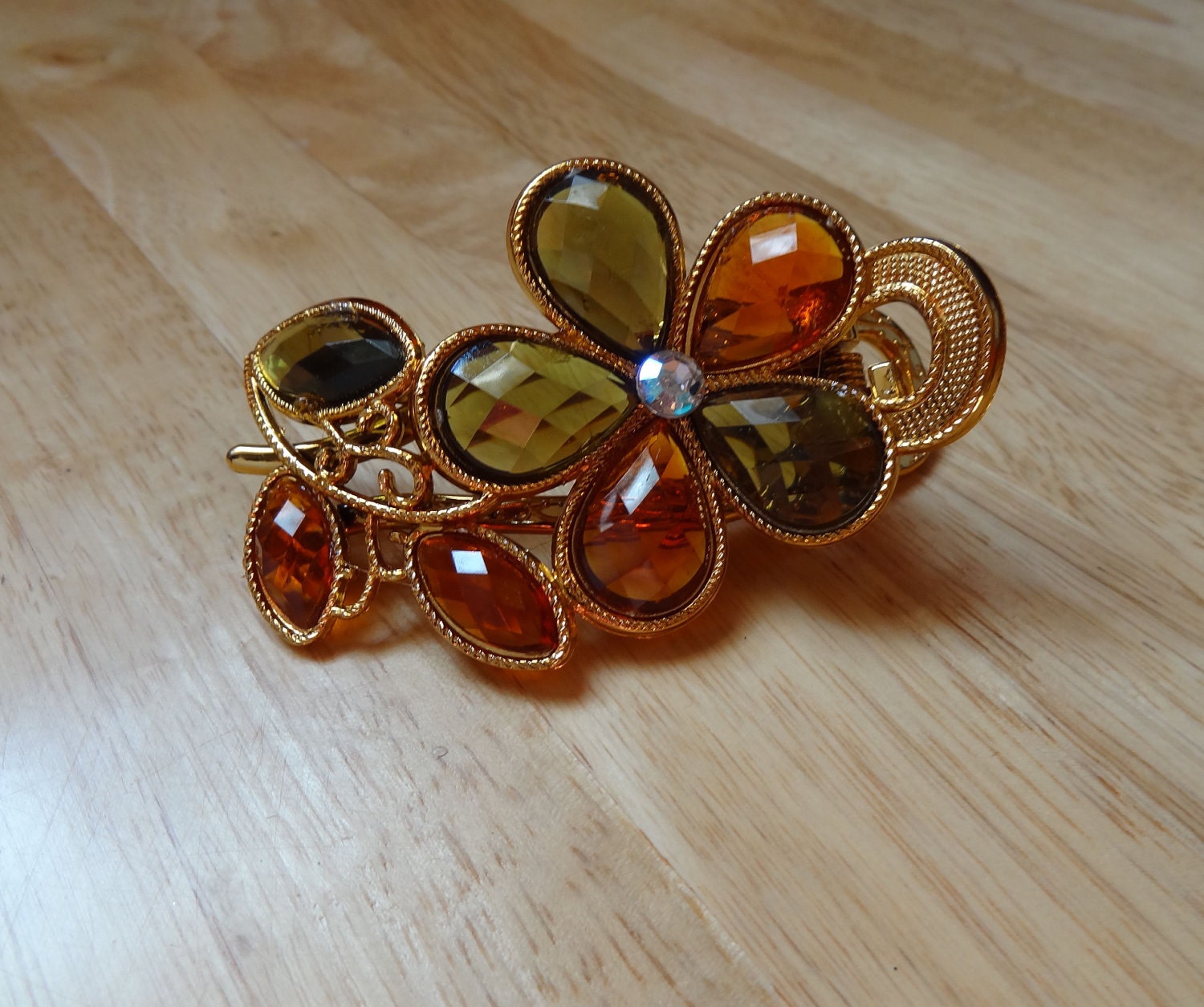Hair Clip Bright Colors Fast Shipping