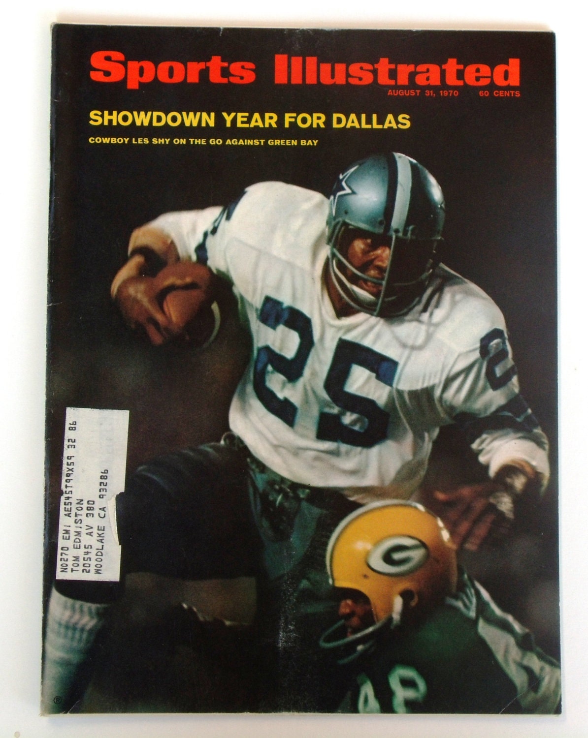 1970 Sports Illustrated - Showdown Year for Dallas Cowboy Les Shy on the go against Green Bay