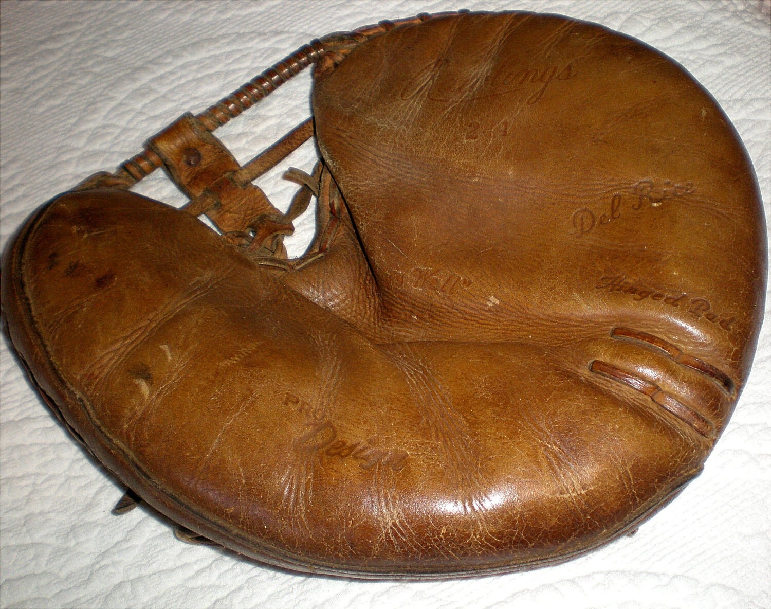 Rawlings 241 Del Rice Endorsed Catcher's Mitt 1950s by Buddhagal