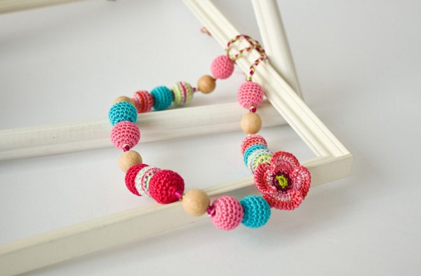 Spring Flower Nursing Necklace / Babywearing Necklace - pink, blue, green - gift for new mom, breastfeeding, shower gift, kids jewelry