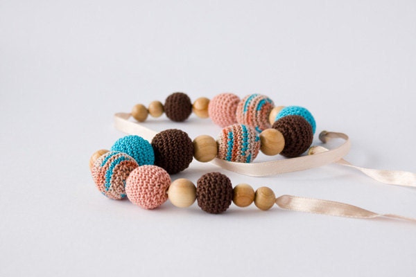 Morning Coffee Nursing necklace - soft pink, dark chocolate, blue, natural tones - Free Worldwide Shipping