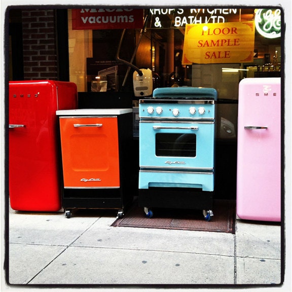 Retro photo, New York photo, colorful photo, The Color Blue, Instagram - 5x5 fine art photograph