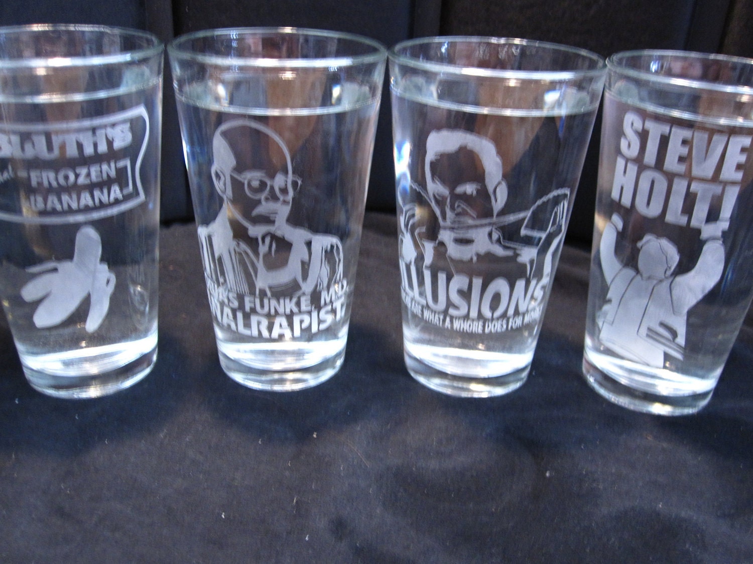 Arrested Development 16 oz Glasses- Set of 4