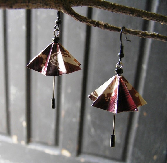 Origami Umbrella Earrings Spring will soon be here by Orijami