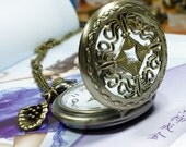 enchase lid Pocket Watch Locket Necklace with flower
