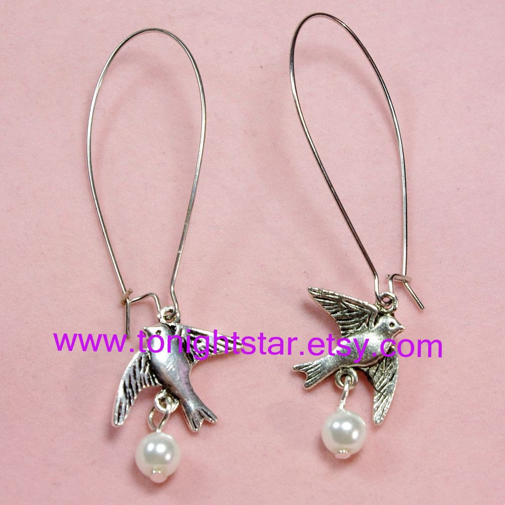Birds Pearls Earrings Earring