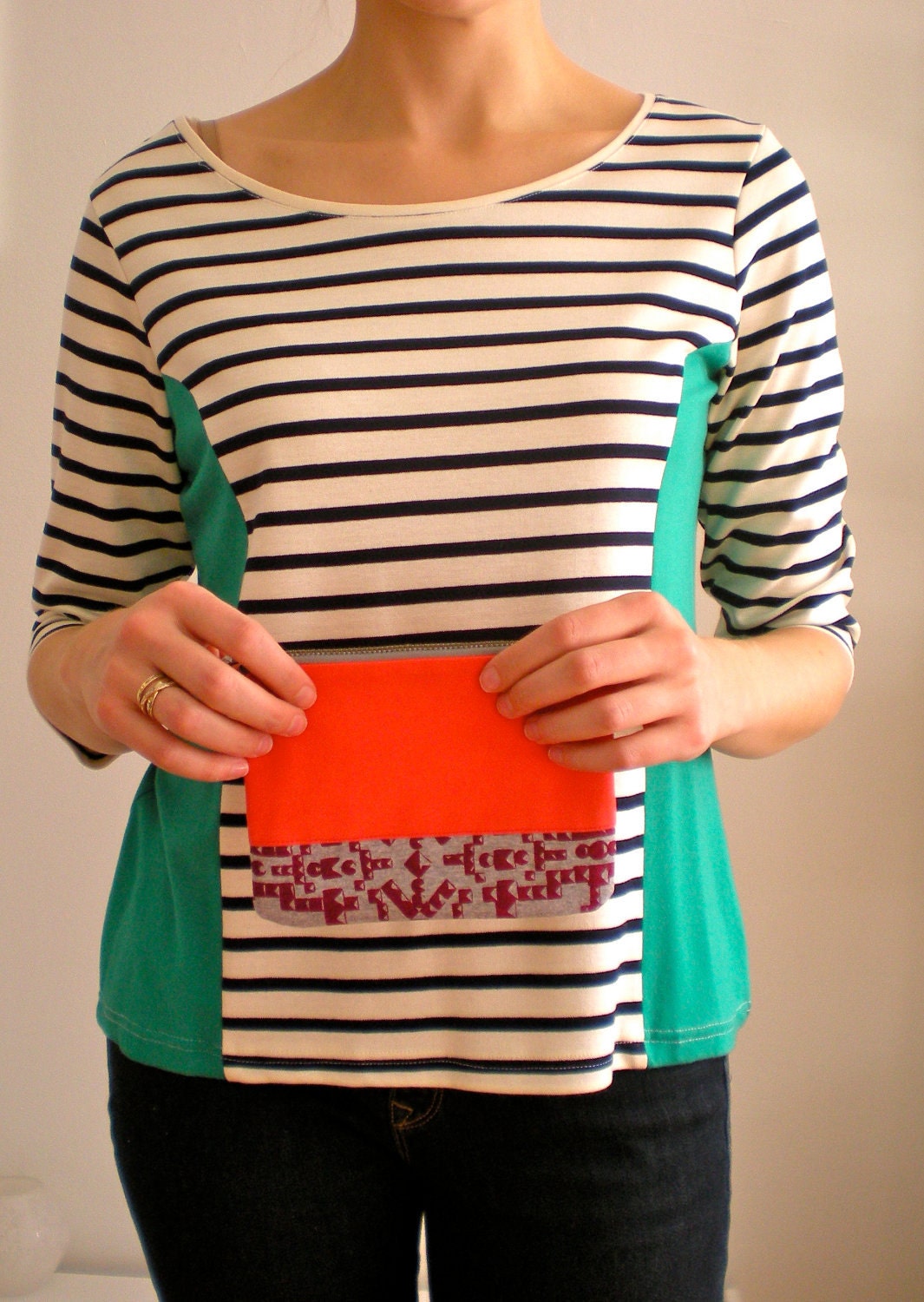 Bright Red twill purse with gray and magenta screen printed panel, top zip
