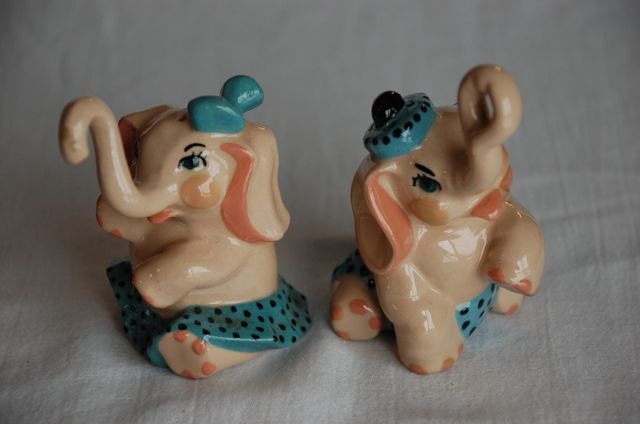 Elephant salt and pepper shakers Ceramic Arts Studio trunks up