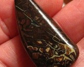 ON SALE   code KOROIT  18.9ct Koroit Boulder Opal