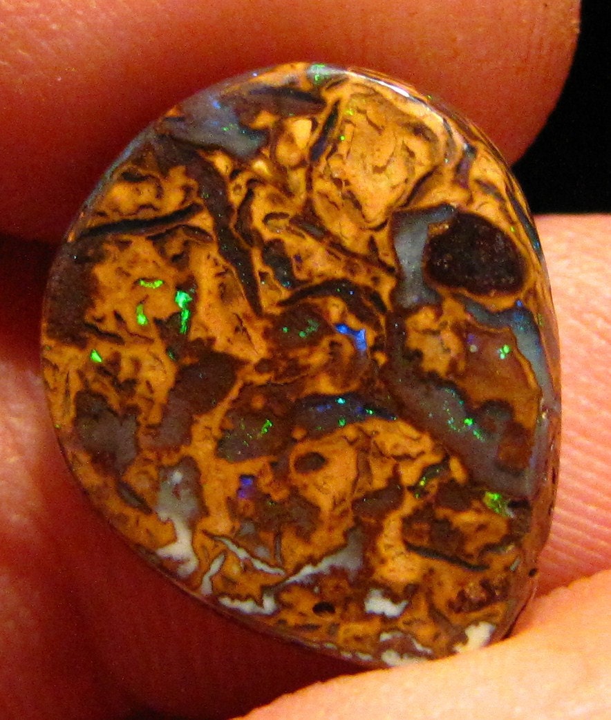 ON SALE code KOROIT  5.3ct  Nature Koroit Boulder Opal