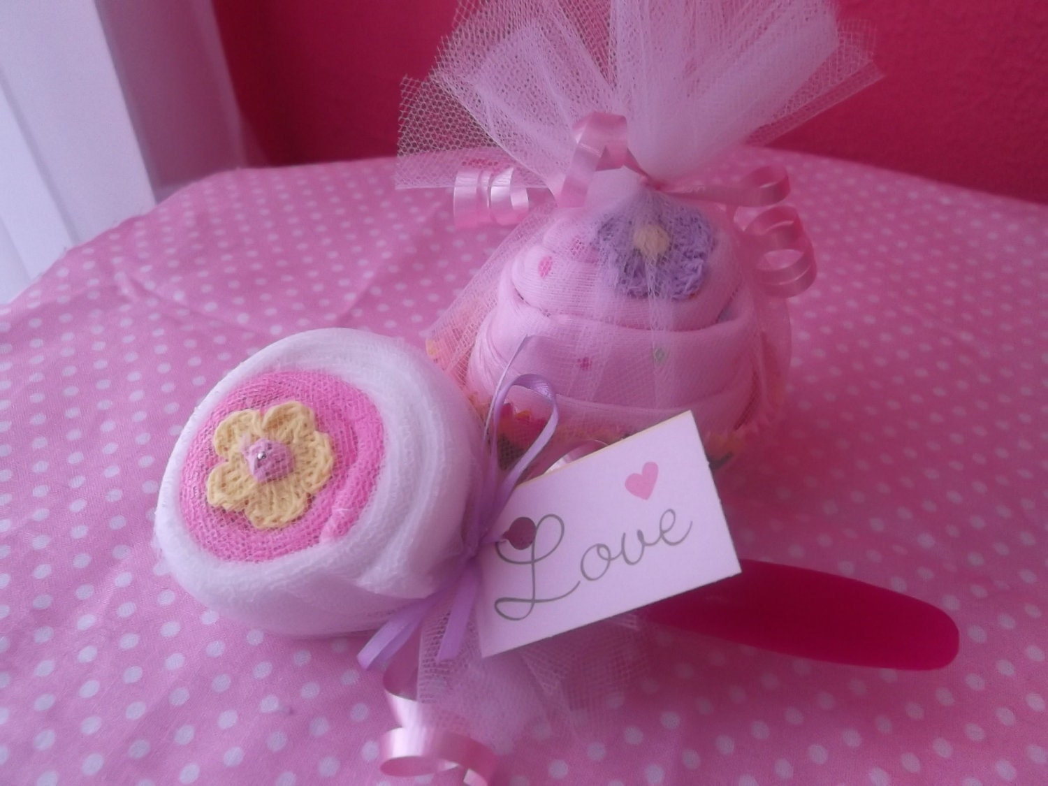 Baby Cupcake Onesie and Washcloth Lollipop Shower Gift Set - Baby Girl