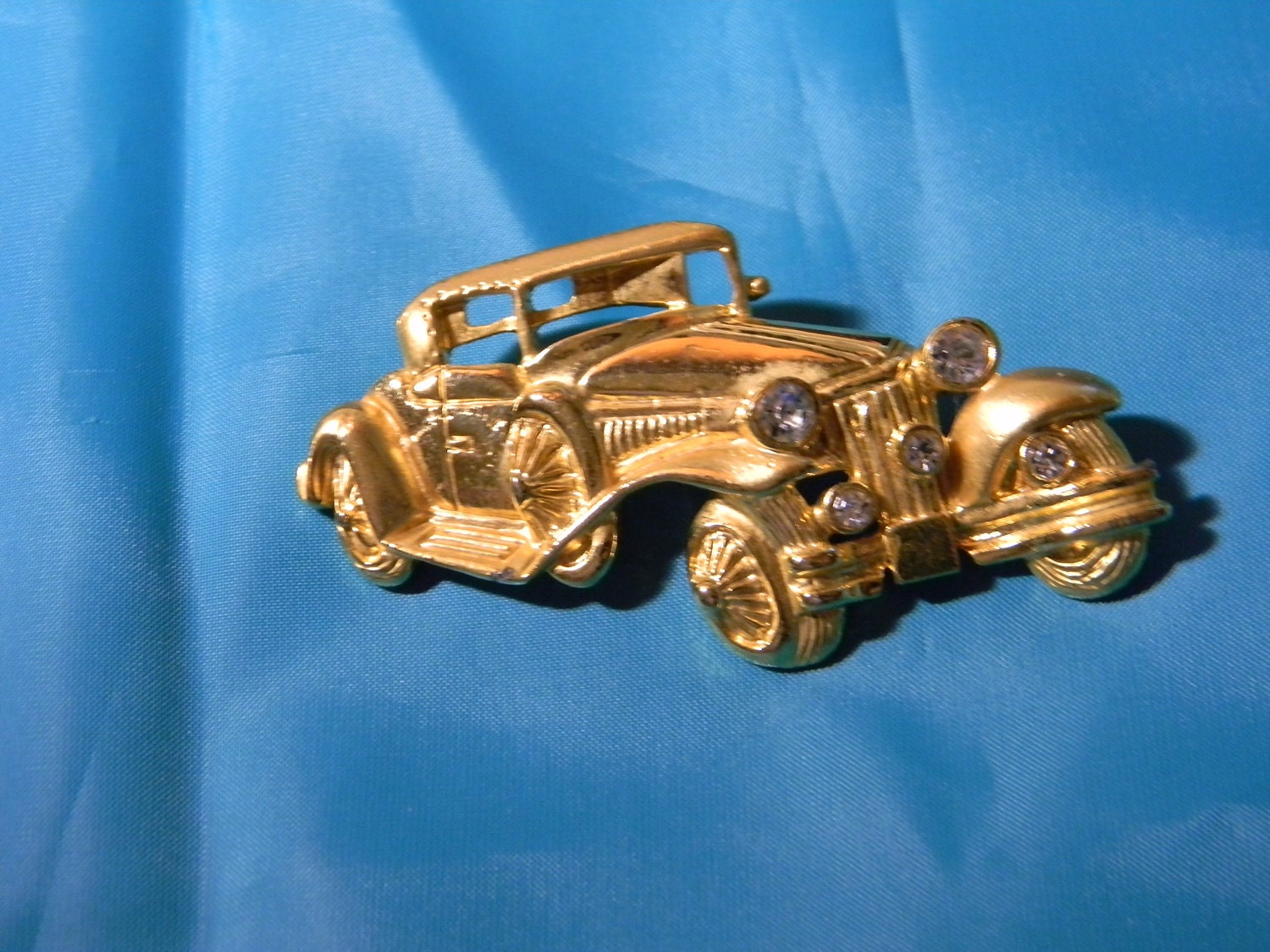 Old Car, Gold Tone, Rhinestones, Vintage Brooch