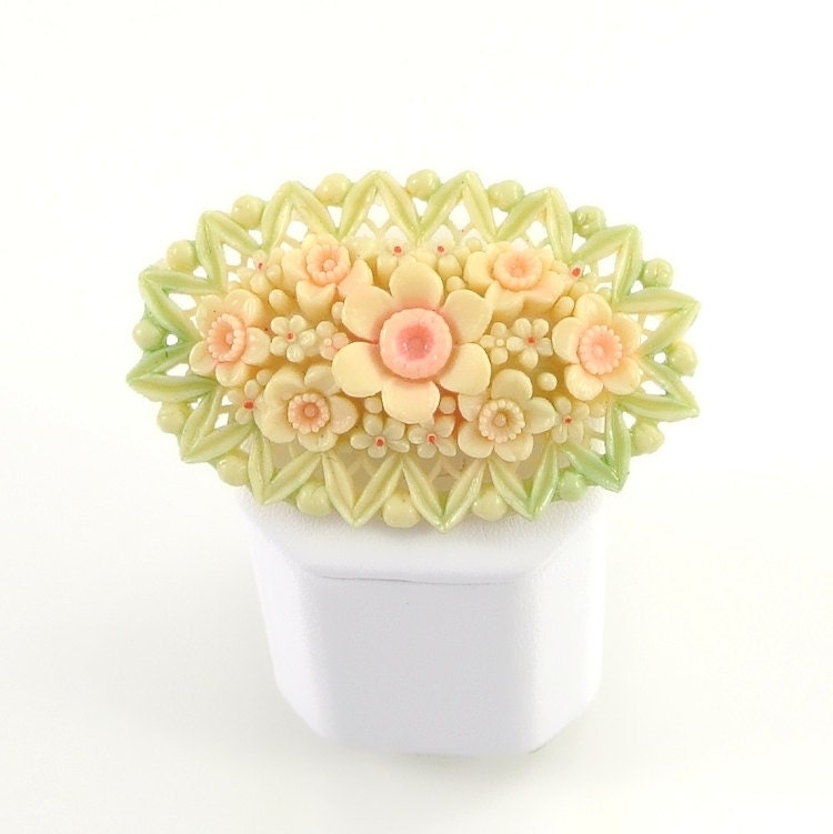 Vintage Flower Brooch, Celluloid Plastic Brooch, Occupied Japan, 1940s Hand Painted Plastic Jewelry, Pastel Pink Green Ivory
