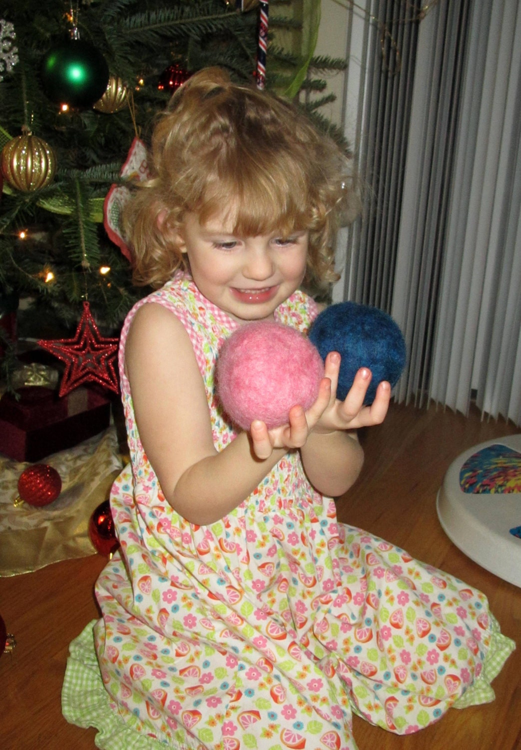 Color Ball Upgrade for the LARGE Wool Jingle Balls  - the completely natural and safe ball. So much fun
