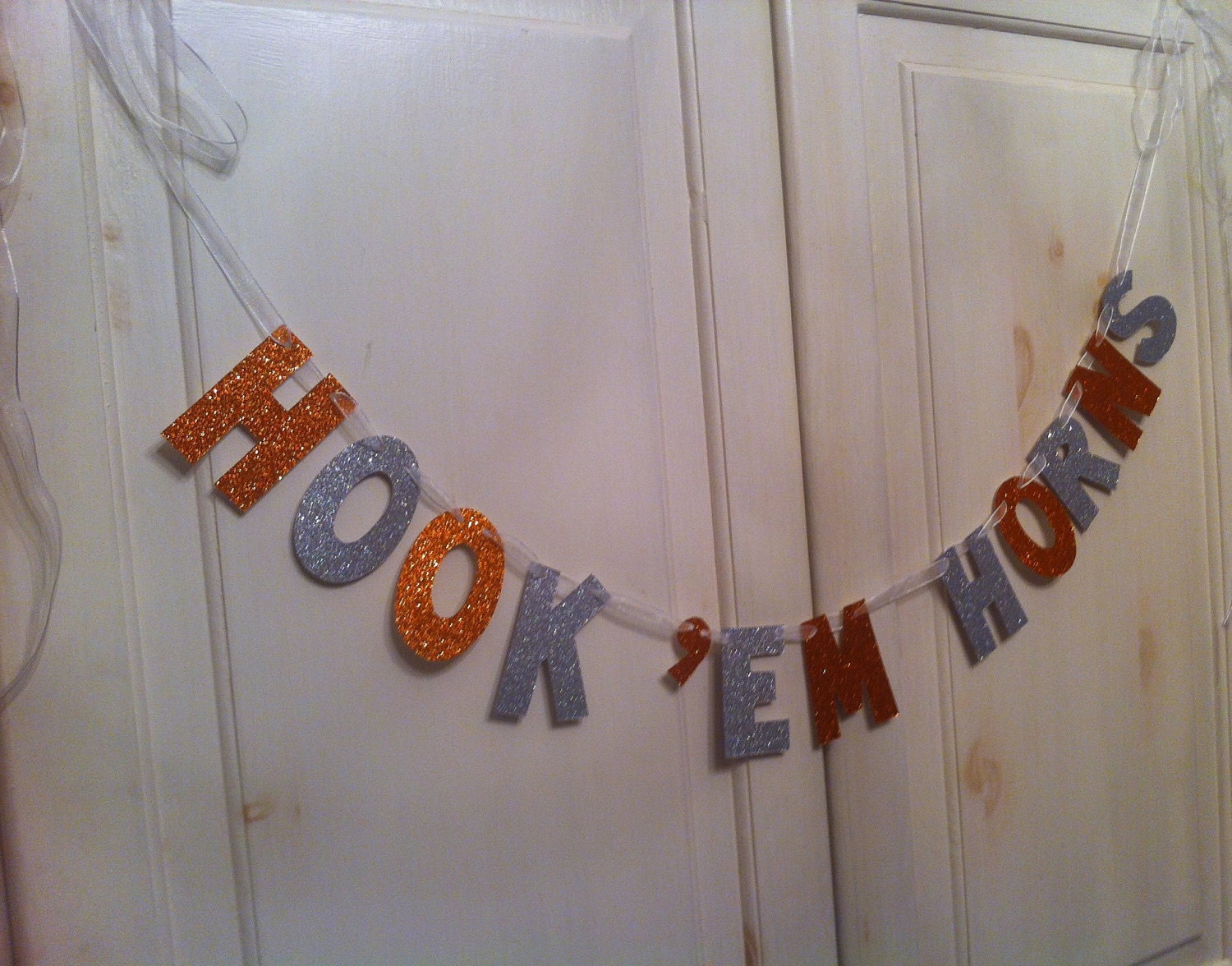 Hook 'Em Horns Banner -- University of Texas decoration / Photo Prop / School Spirit