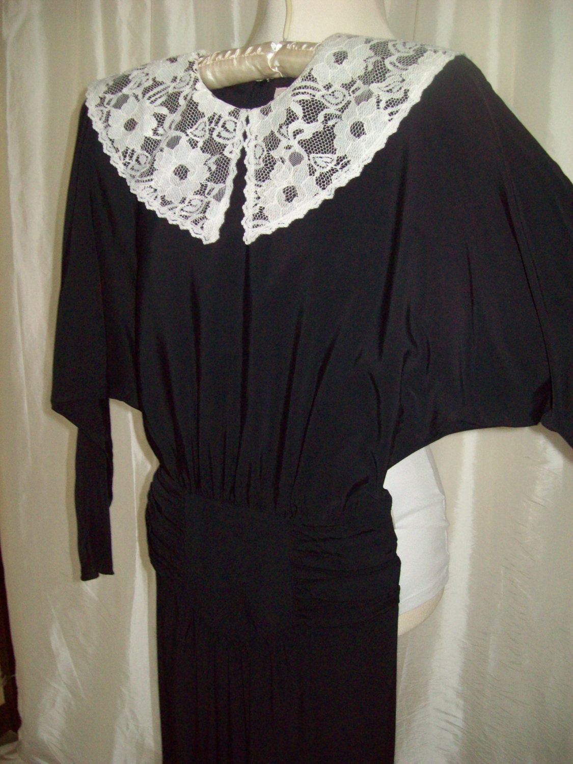 Vintage black dress white lace collar