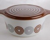 Vintage Pyrex Cosmopolitan Casserole