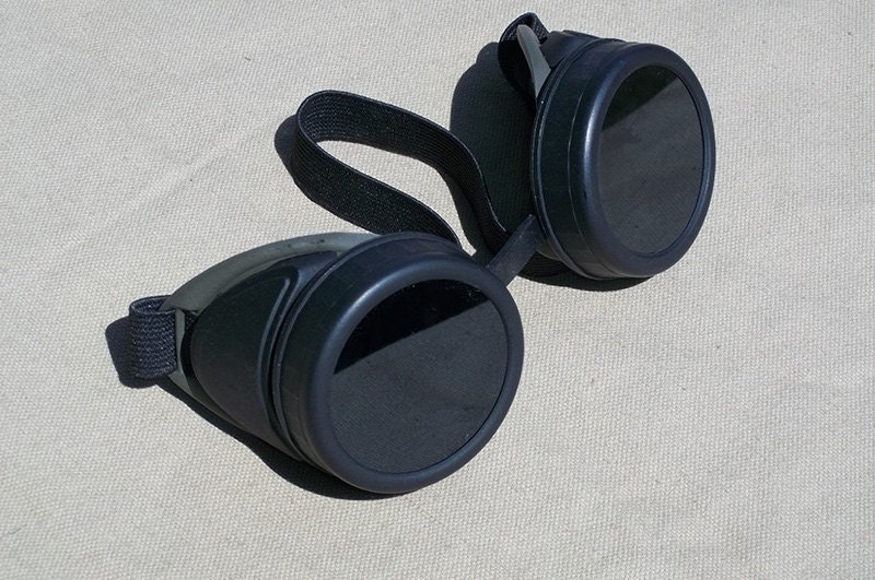 STEAMPUNK MILITARY GOGGLES - Basic Goggles - Dystopian Cyber Post Apocalyptic Green Black