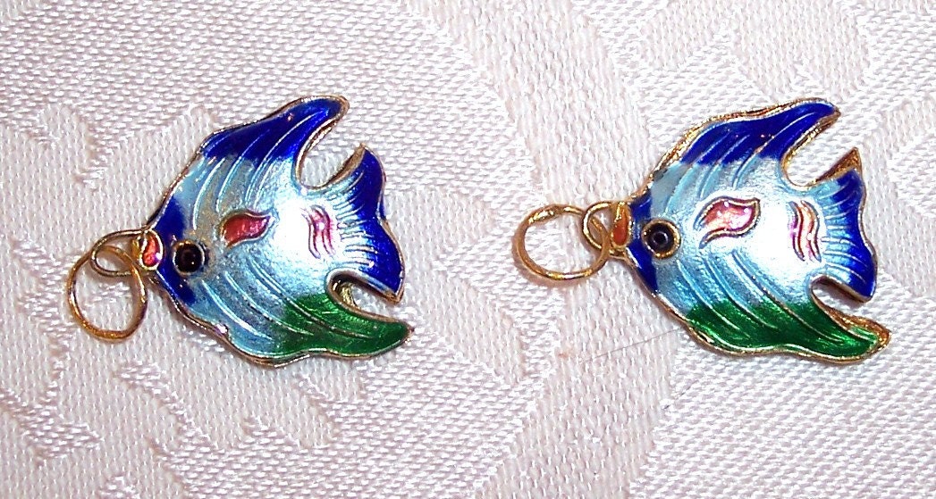 Cute Double-sided Tropical Fish Cloisonne Pair - 20mm x 20mm