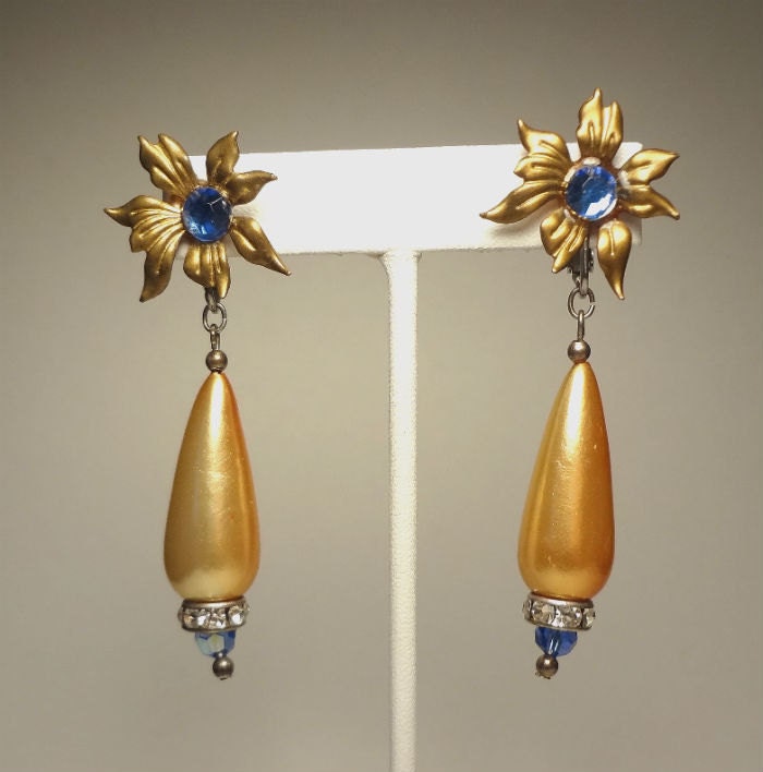 Vintage Dangle Earrings with Rhinestones and Blue AURORA BOREALIS crystals- 1960's