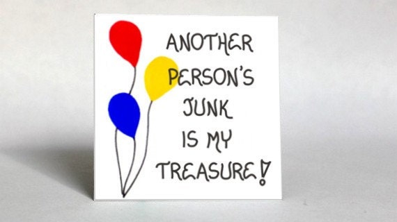 Garage Sale Magnet Quote about tag sale enthusiasts, Red, Yellow, Blue Balloon design