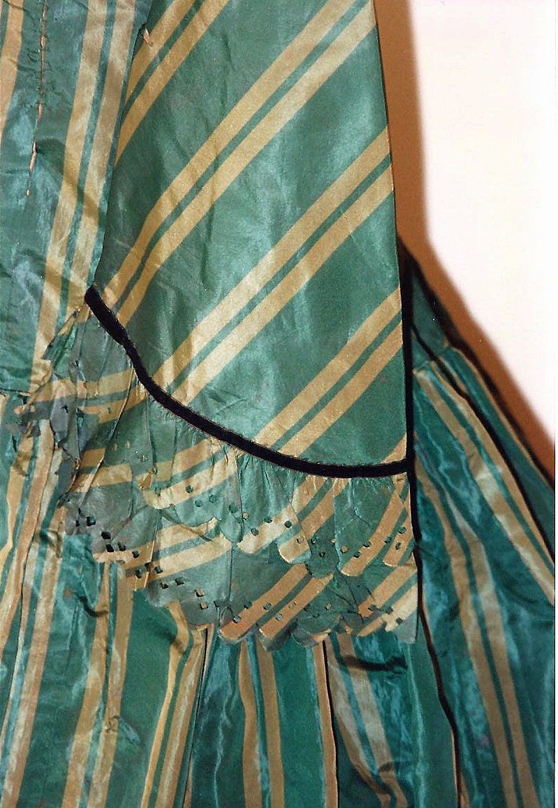 1850s Wrapper