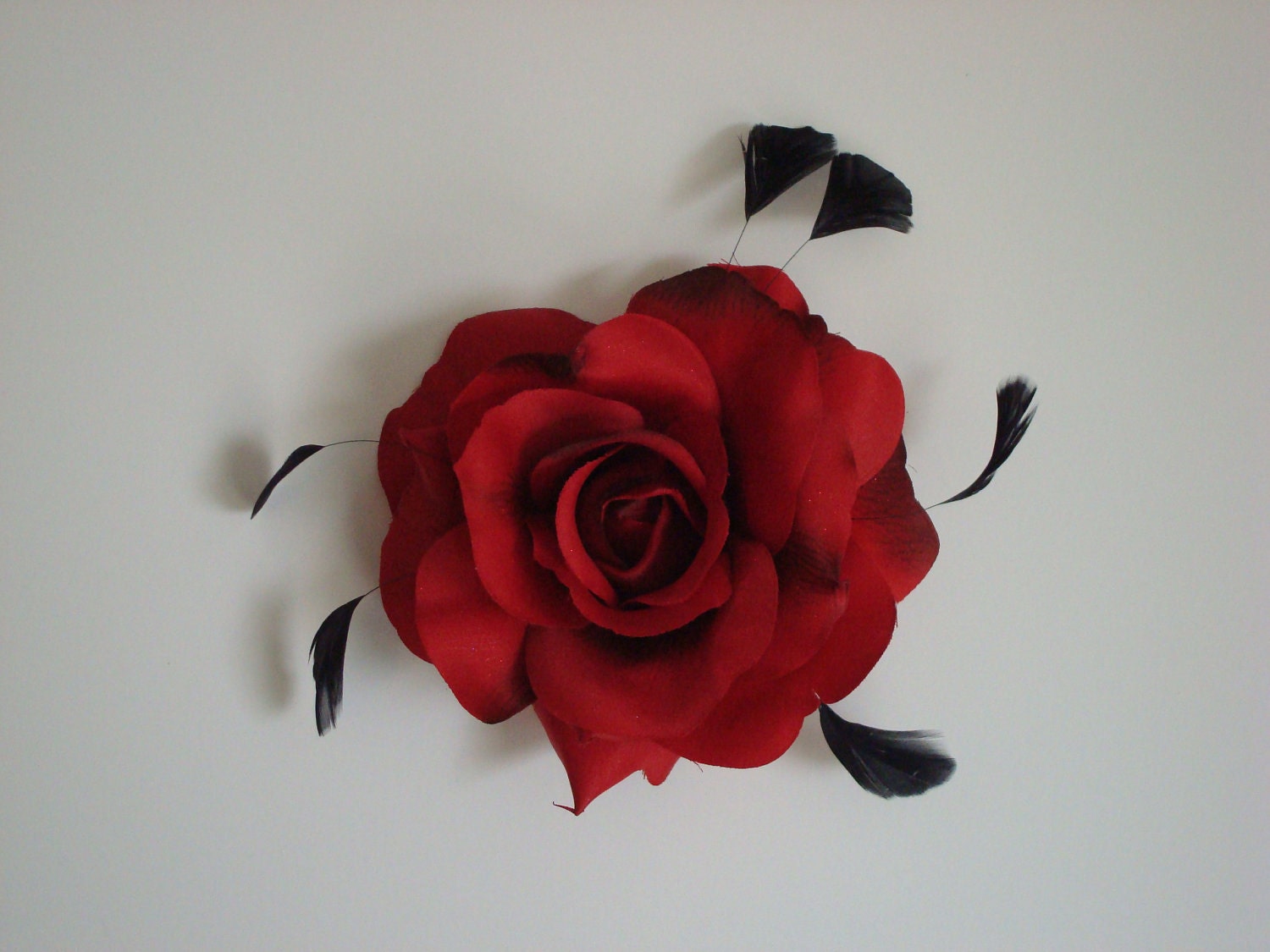 Queen Rose Hair Clip with Black Feathers