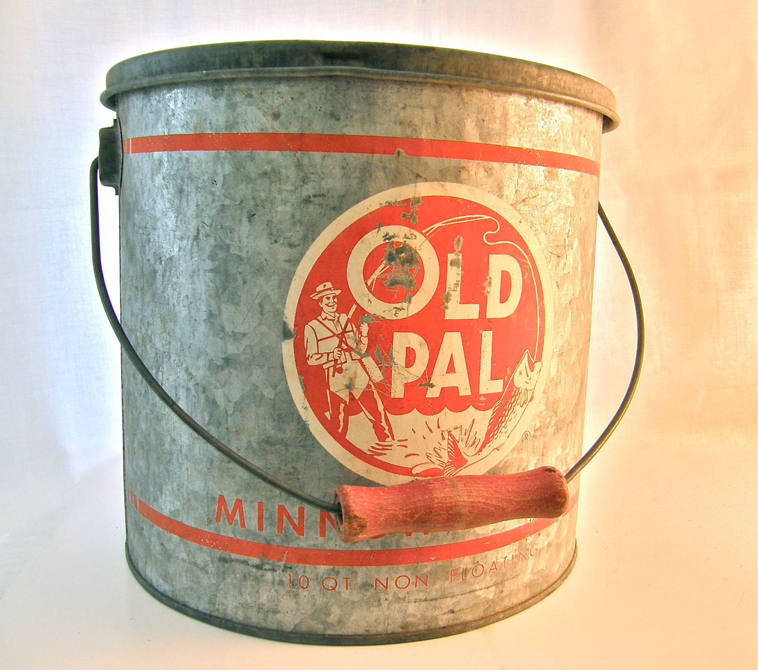 Vintage Galvenized Minnow Bait Bucket Old Pal by Cumulations