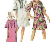 1967 - Caftan with Kimono Sleeves in two Lengths - Simplicity 7170 Jiffy - Complete Original Vintage Pattern