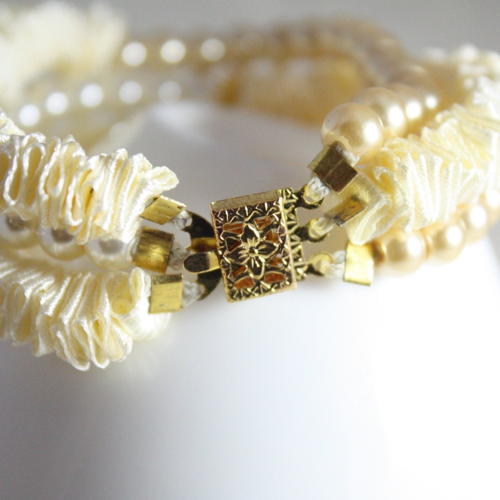 Bride and Bridesmaids Bracelet - Butter Cream Layered Bracelet - Beaded Pearls and Ruffled Satin Ribbon