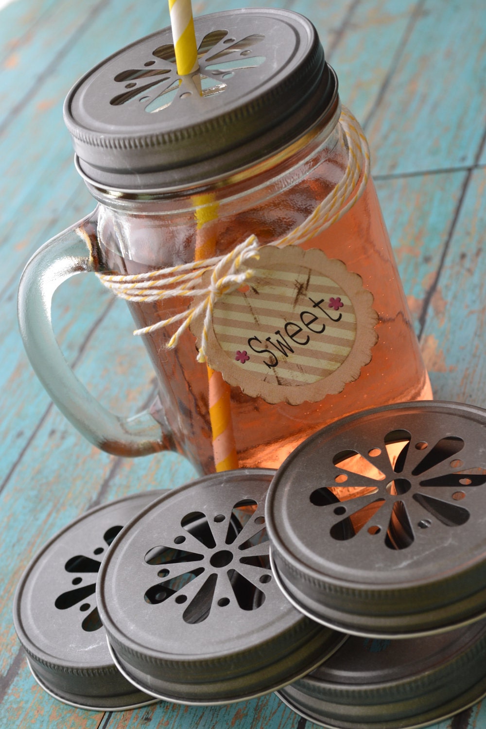 6 Daisy Mason Jar Lids
