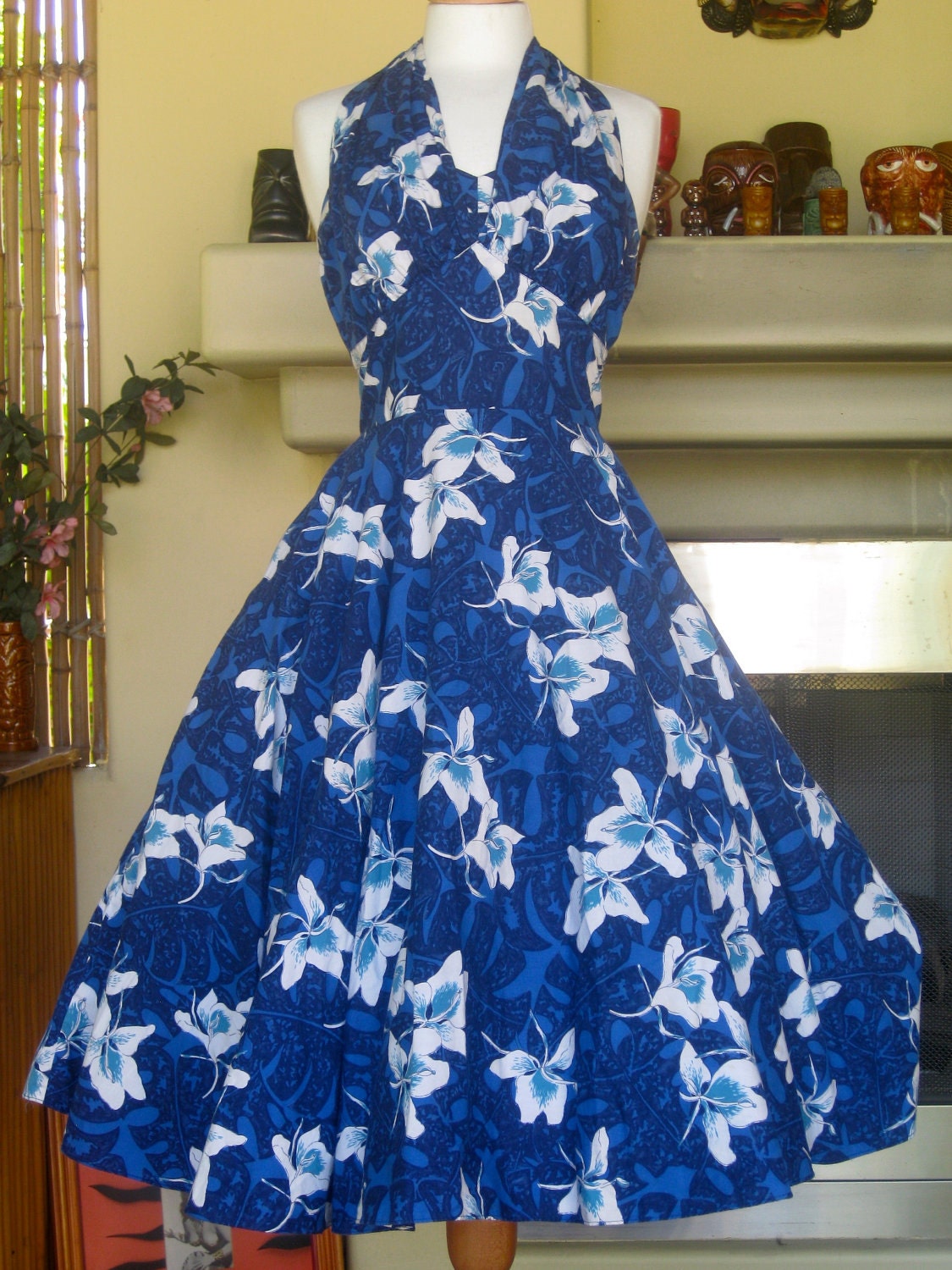 1950's Made in Hawaii Halterneck Floral Circle Dress