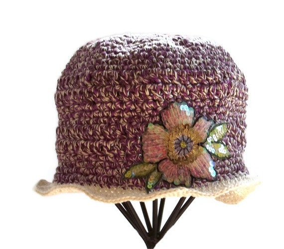 Hat  -  Crochet  Cloche  -  Purple  Cream  -  Flower Appliqué  -  Pima Cotton