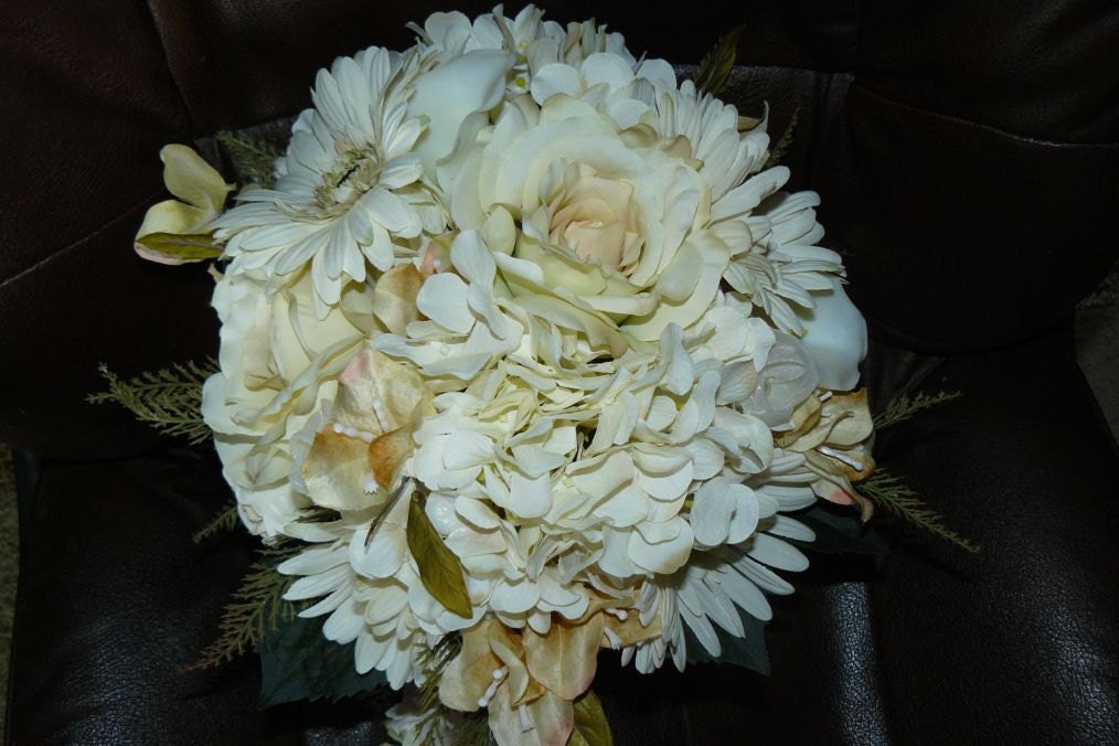 bridal white roses